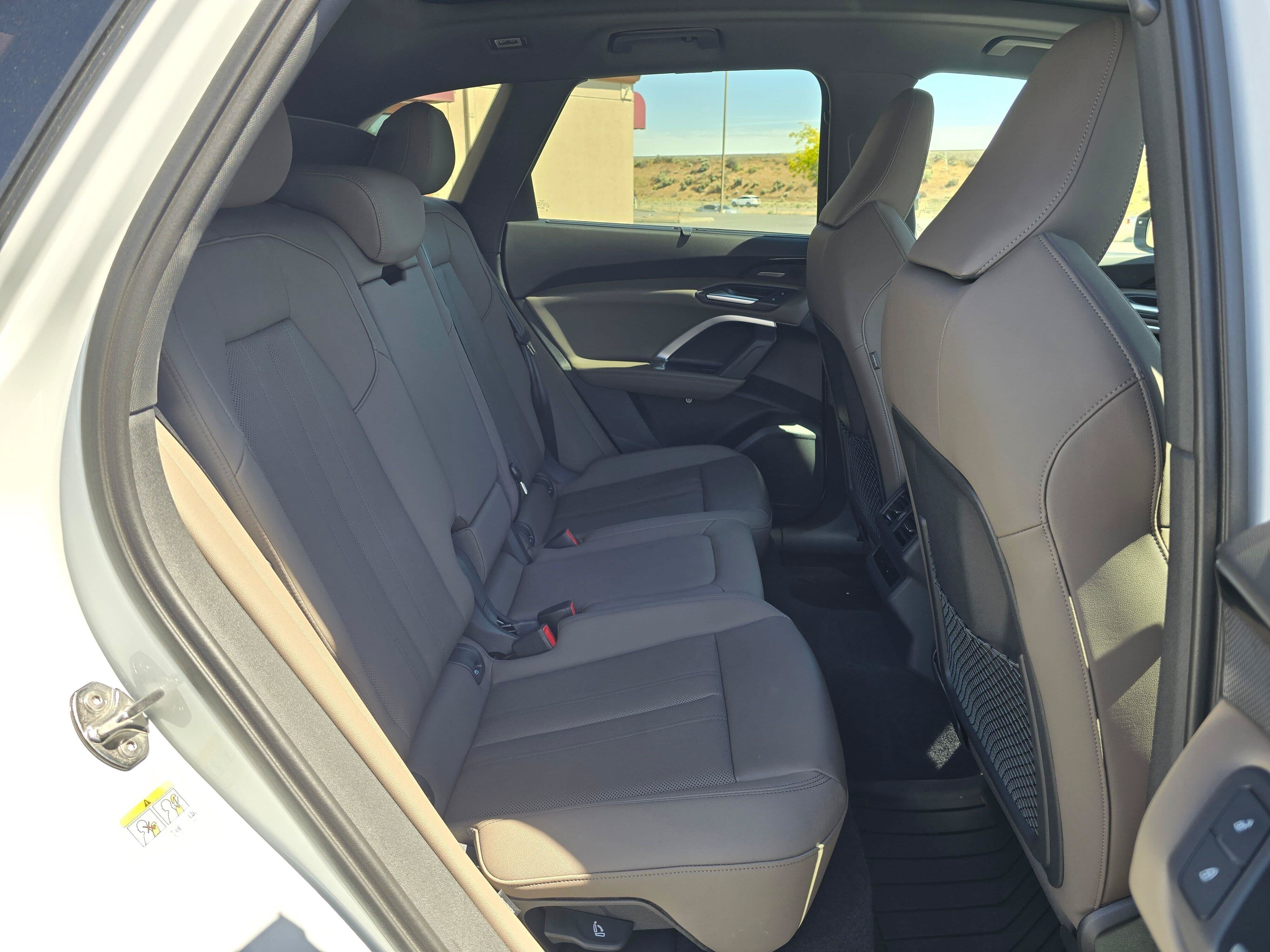 Certified 2025 Audi Q5 Premium Plus w/ Premium Plus AWD/4WD image 13