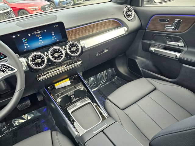 New 2026 Mercedes-Benz GLB 250 4MATIC image 31