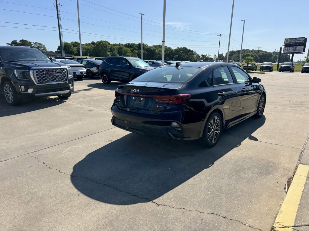 Certified 2024 Kia Forte GT-Line w/ GT-Line Premium Package image 16