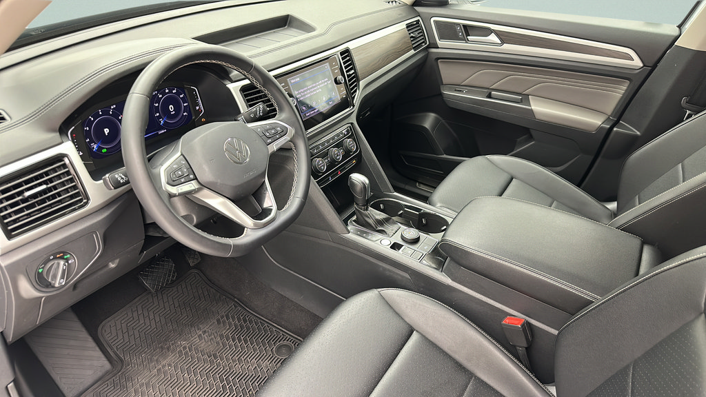 Used 2023 Volkswagen Atlas SE AWD/4WD image 13