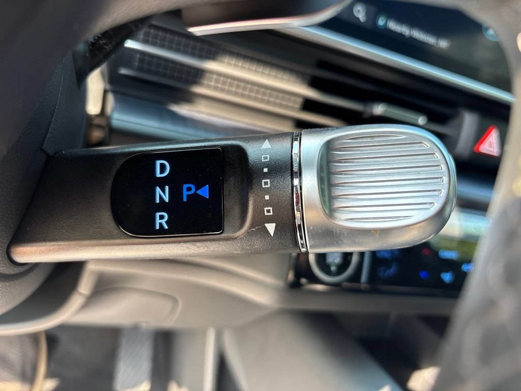 Used 2025 Hyundai Ioniq 6 SE AWD/4WD image 28