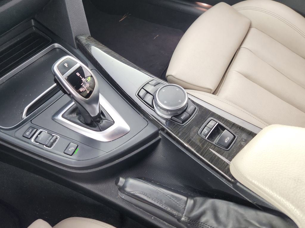 Used 2017 BMW 430i Convertible image 20