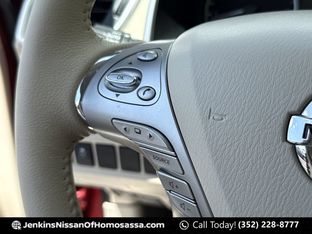 Used 2016 Nissan Murano SV FWD image 38