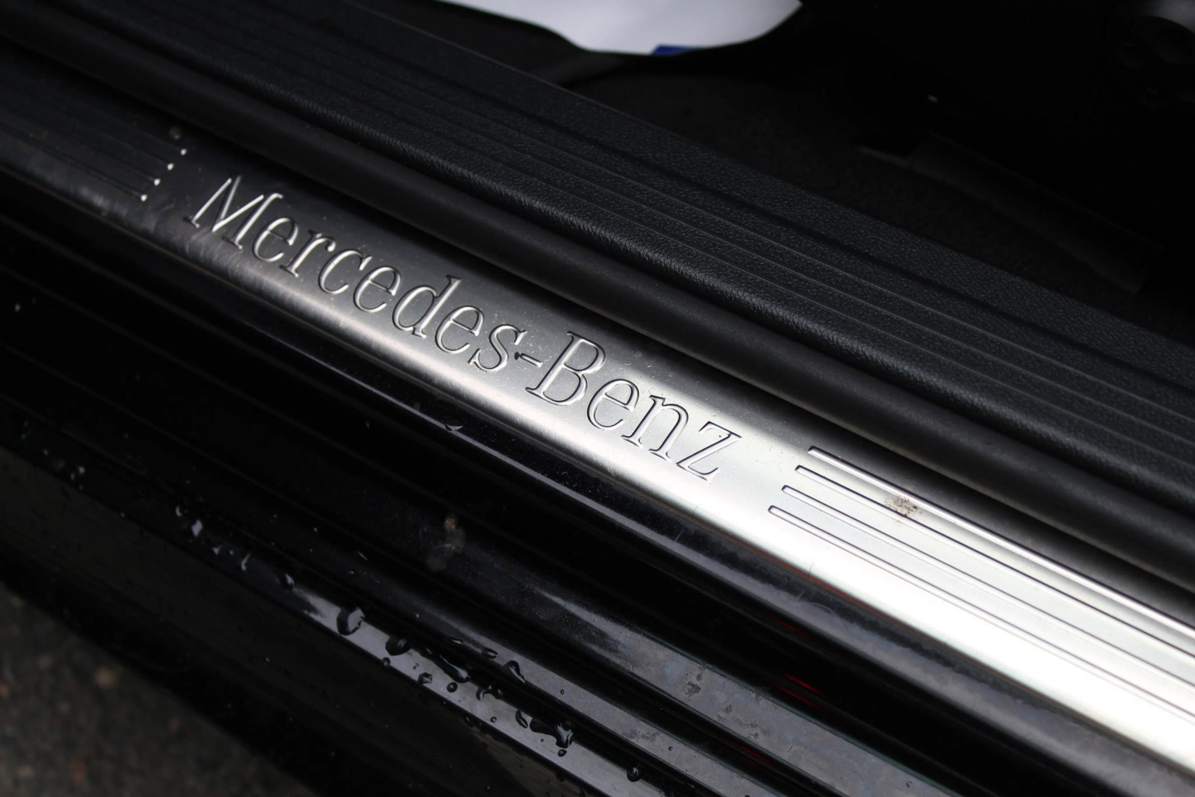 Used 2016 Mercedes-Benz E 350 4MATIC Sedan image 22