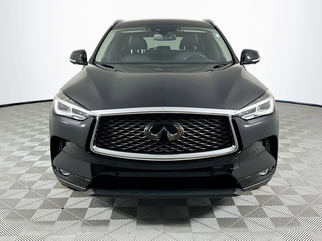 Used 2019 INFINITI QX50 Essential w/ Premium Heat Package AWD/4WD image 2