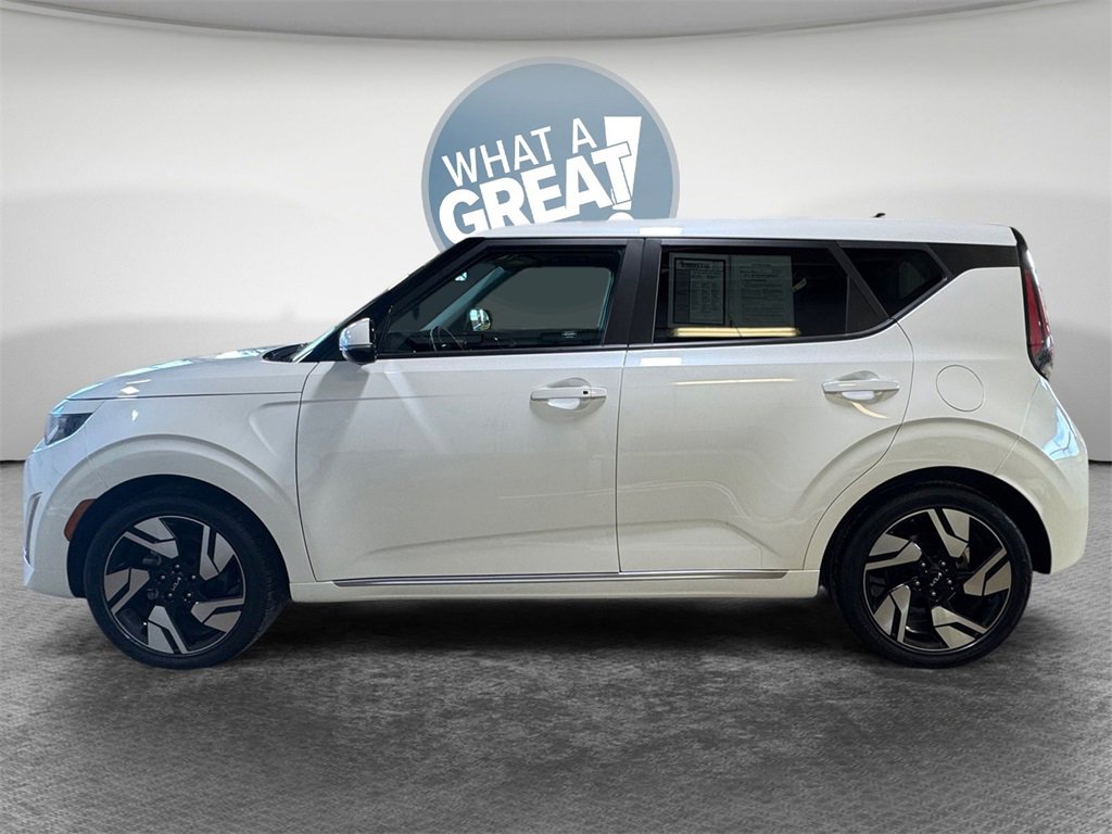 Certified 2023 Kia Soul GT-Line image 7
