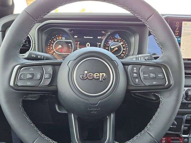 Used 2025 Jeep Gladiator Mojave AWD/4WD image 17