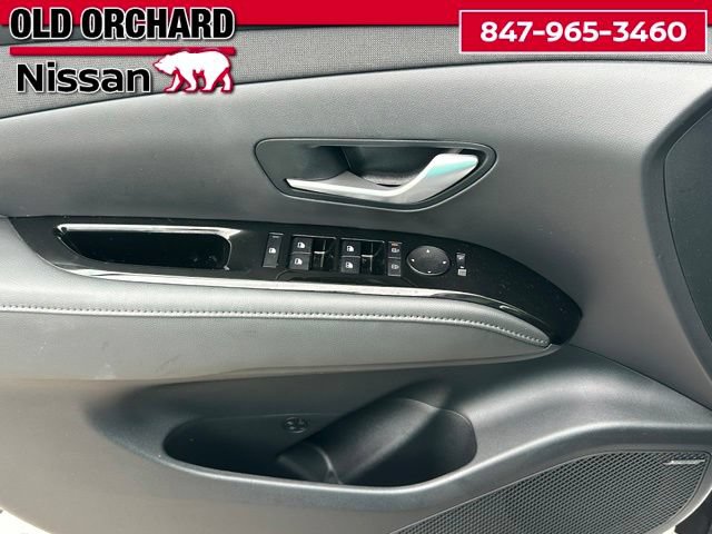 Used 2025 Hyundai Tucson Limited AWD/4WD image 9
