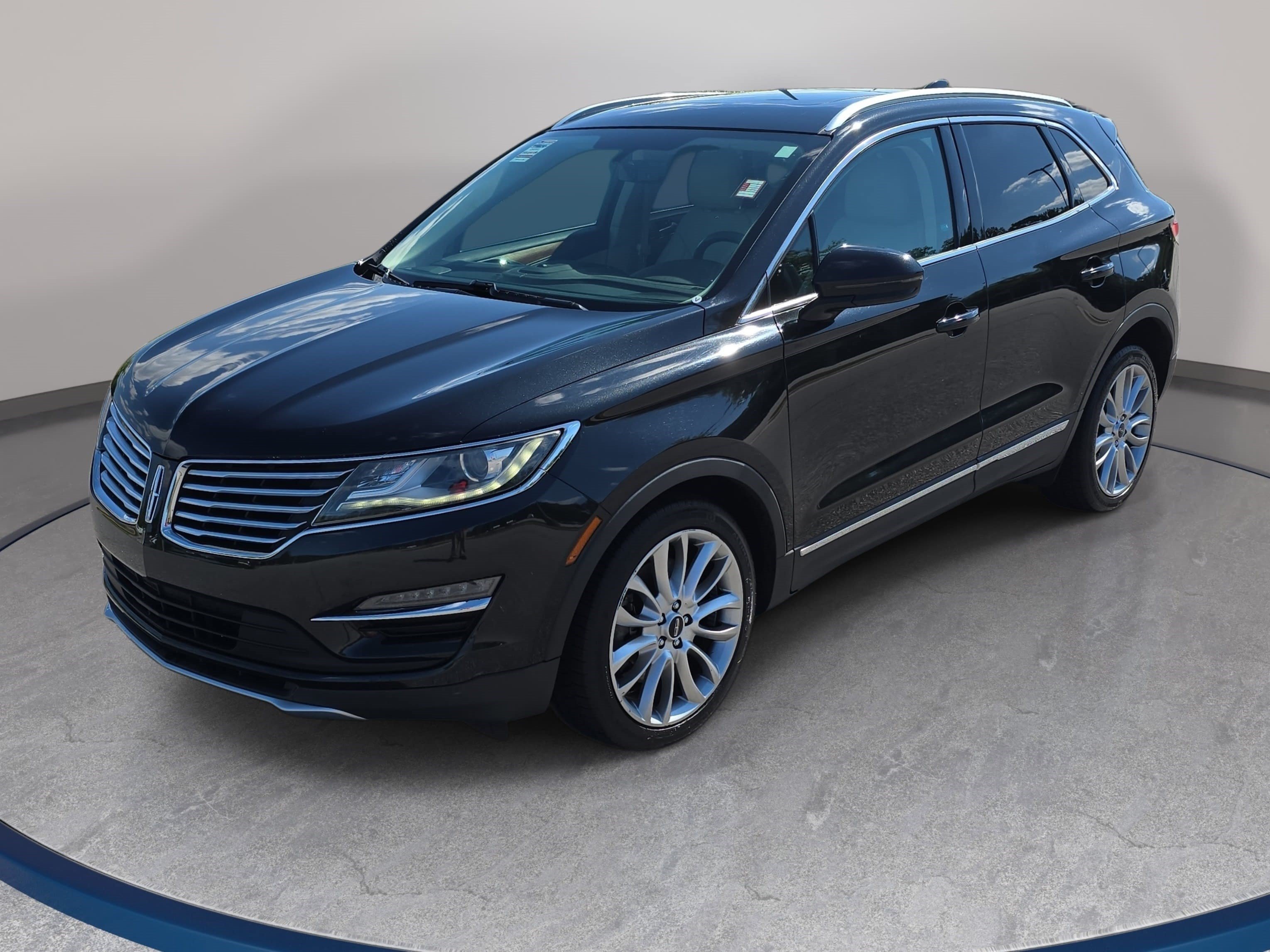 Used 2015 Lincoln MKC FWD w/ Equipment Group 102A Reserve