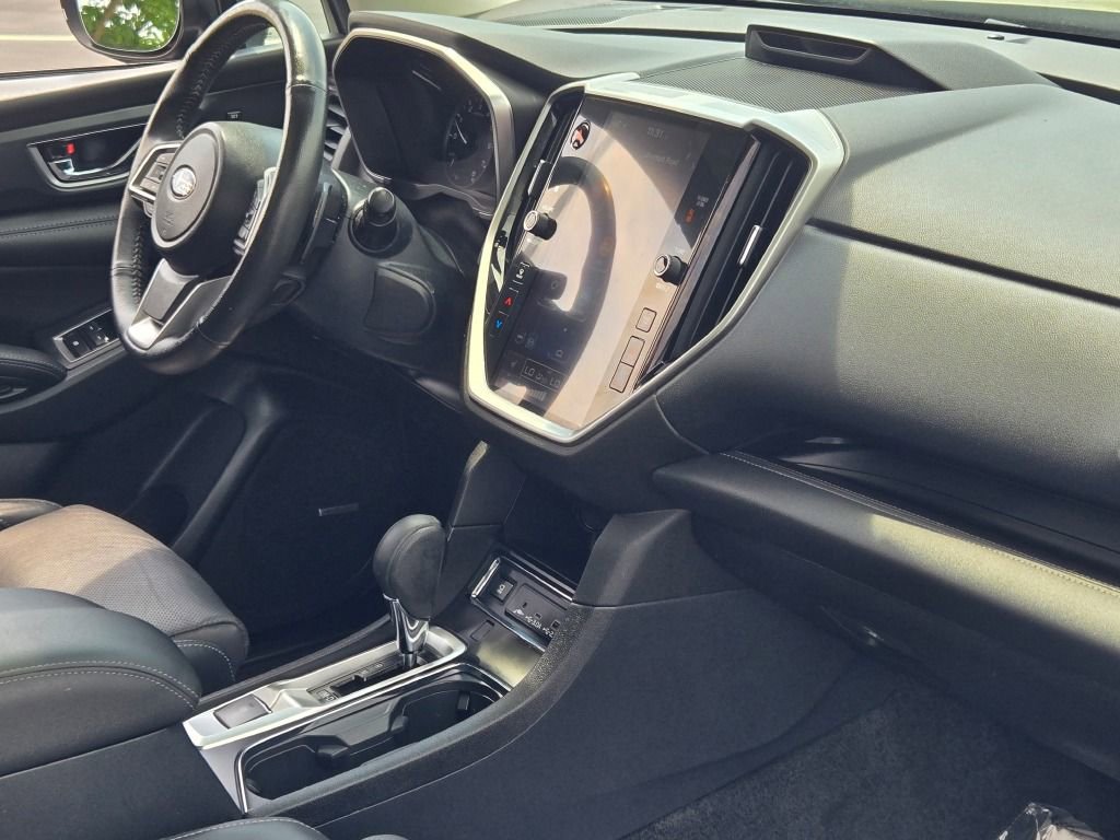 Used 2024 Subaru Ascent Limited w/ Technology Package image 7