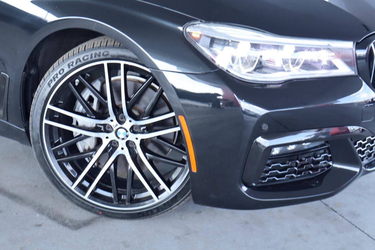 Used 2018 BMW 750i RWD image 4