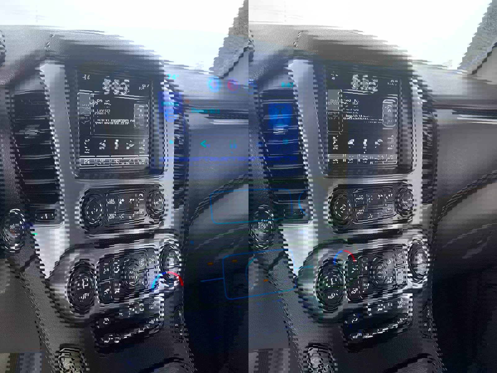 Used 2015 Chevrolet Tahoe LTZ image 19