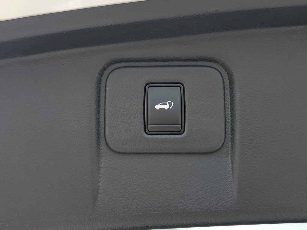Used 2024 Nissan Murano SL FWD image 12