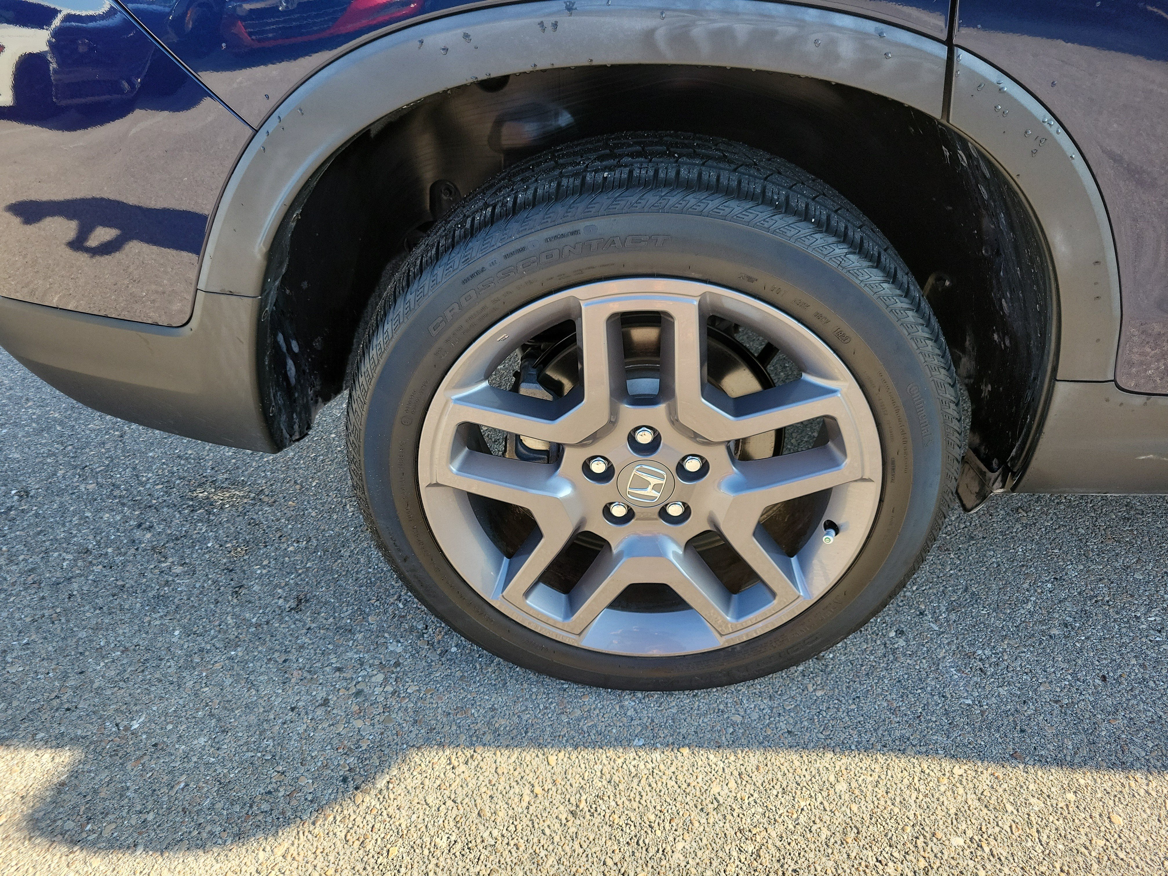 Used 2023 Honda Passport EX-L image 12