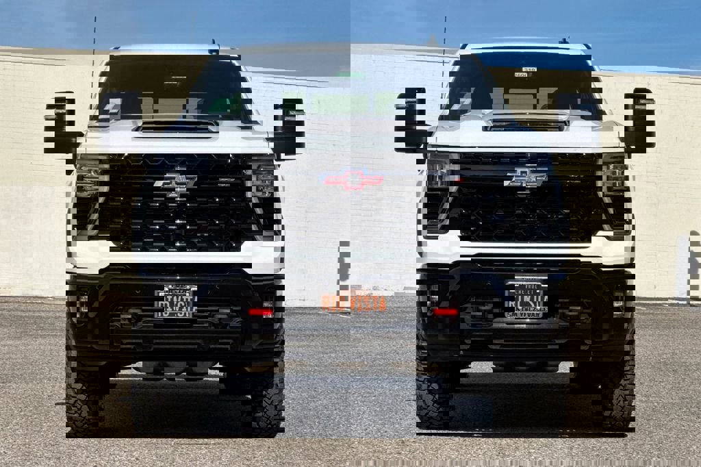 New 2026 Chevrolet Silverado 2500 ZR2 image 9