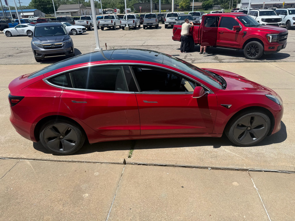 Used 2019 Tesla Model 3 Standard Range Plus RWD image 4