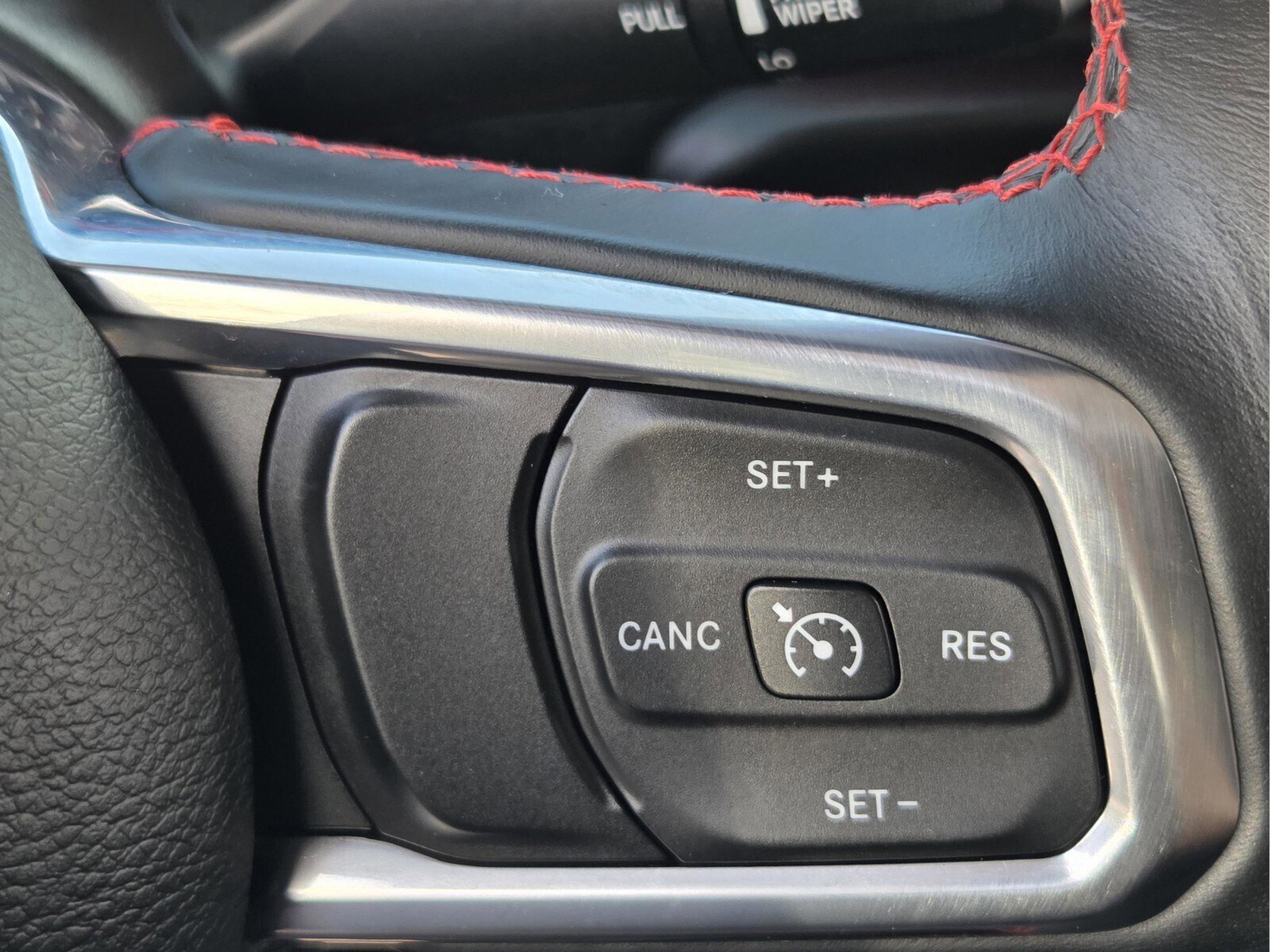 Used 2020 Jeep Gladiator Rubicon AWD/4WD image 12