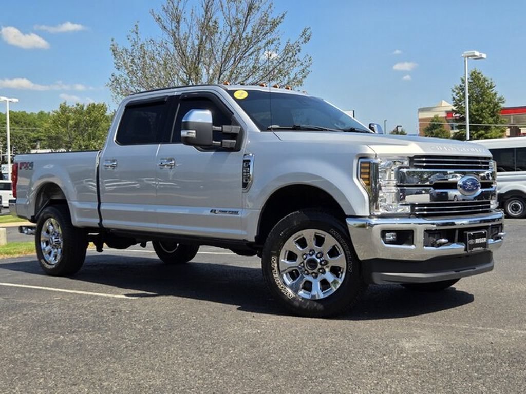 Used 2018 Ford F250 Lariat w/ Lariat Ultimate Package AWD/4WD image 24