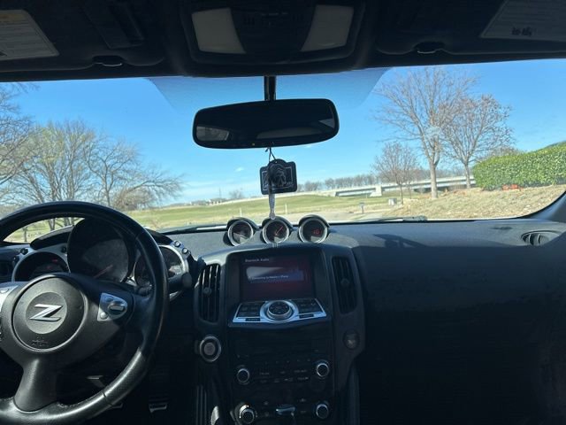 Used 2014 Nissan 370Z Touring w/ Sport Package image 12