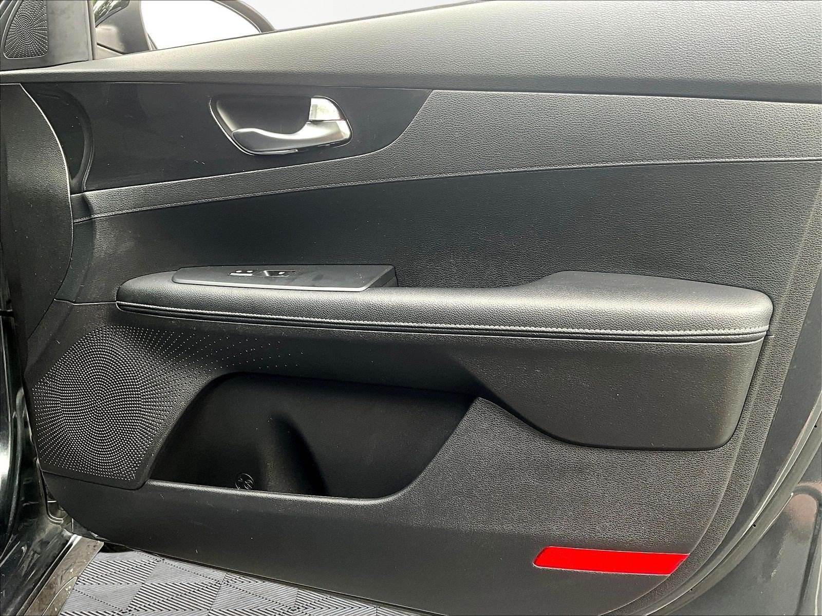 Used 2021 Kia Forte GT-Line FWD image 27