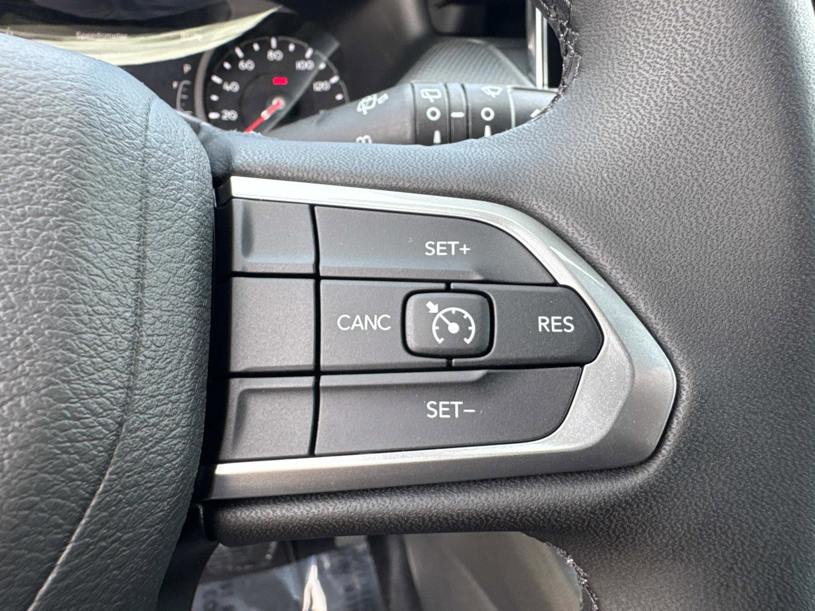 New 2026 Jeep Compass Latitude image 28