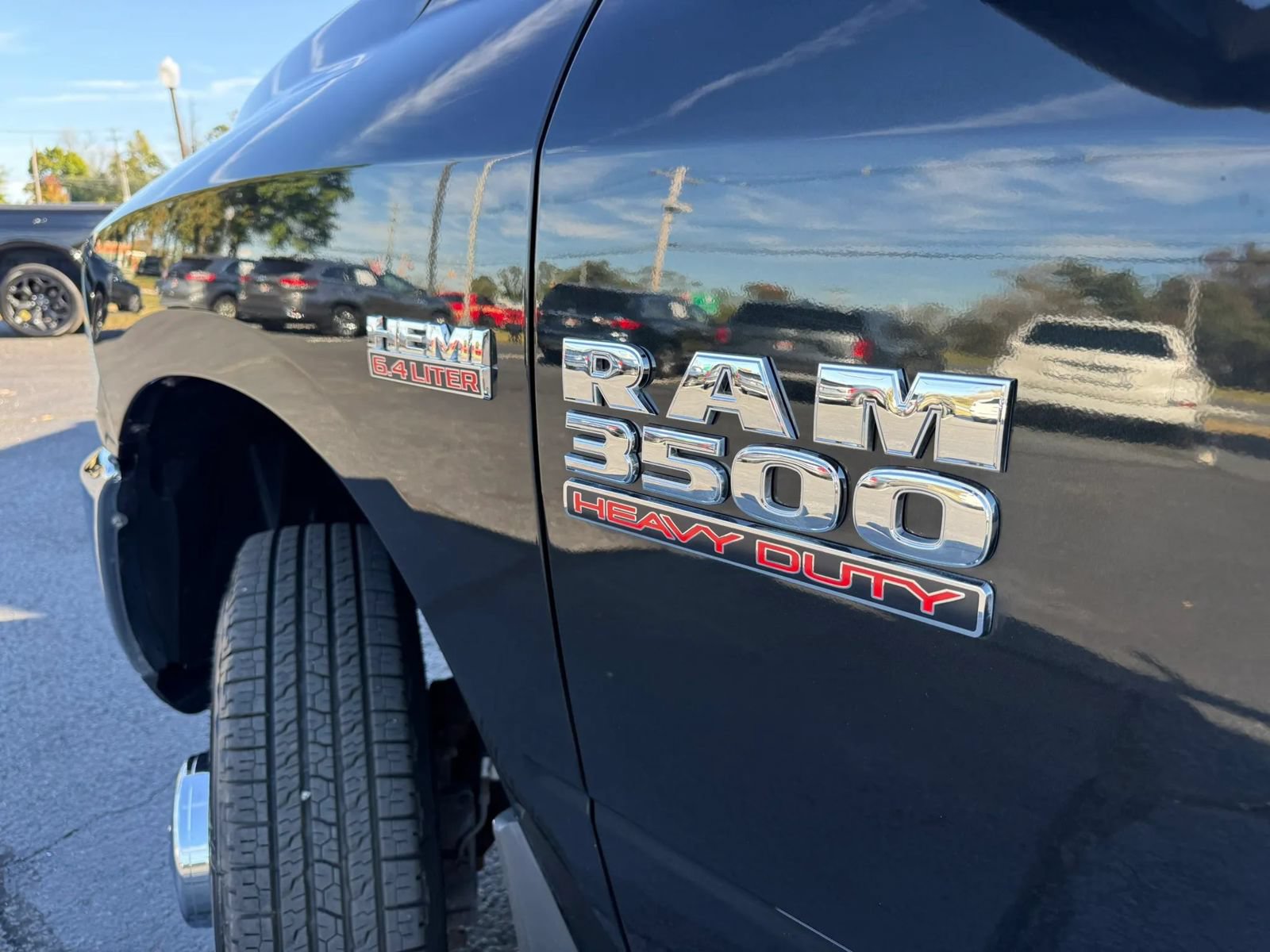 Used 2018 RAM 3500 Tradesman w/ Chrome Appearance Group AWD/4WD image 69