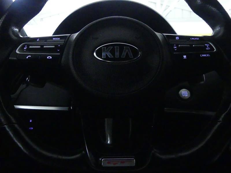 Used 2020 Kia Stinger GT2 AWD/4WD image 19