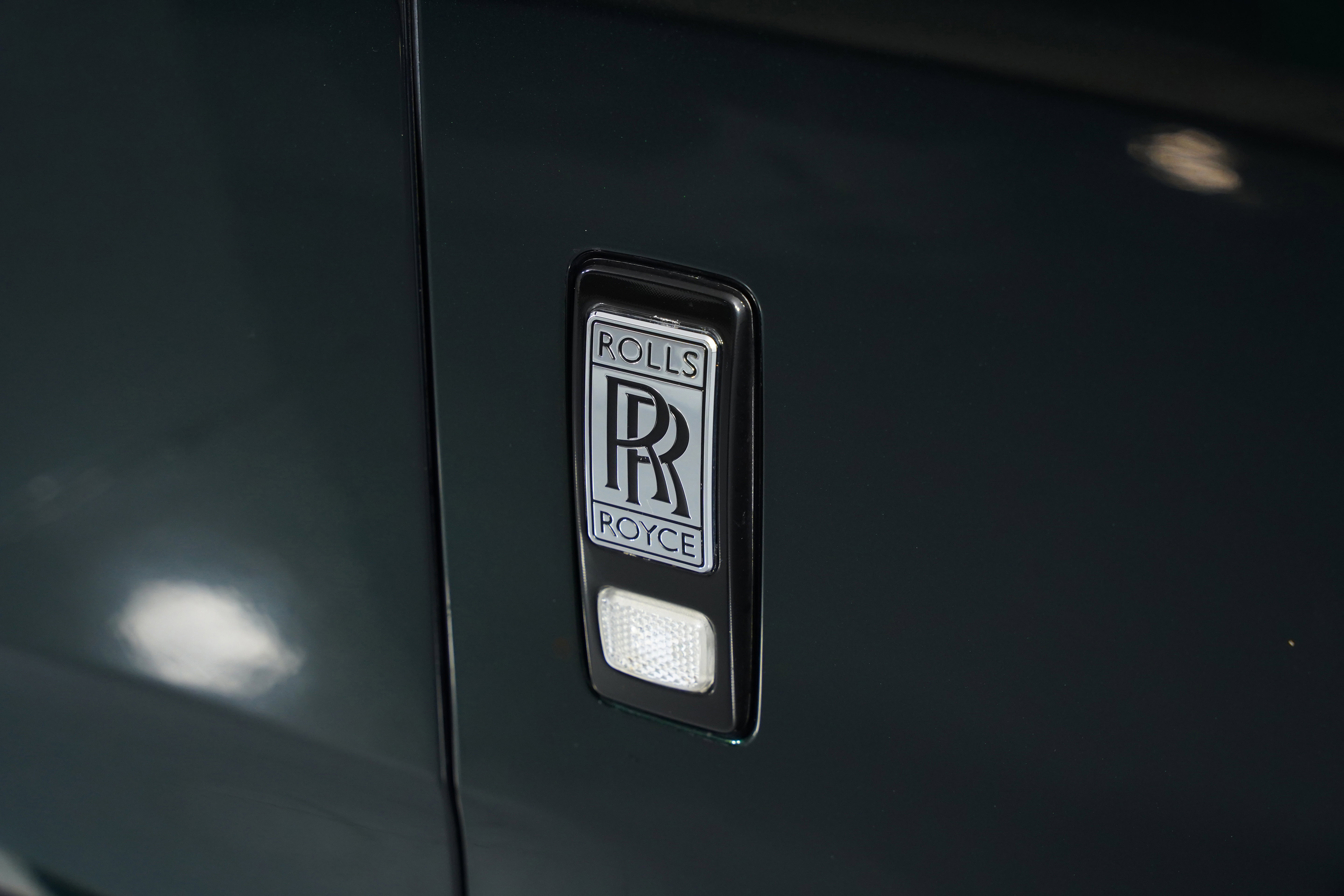 Used 2023 Rolls-Royce Cullinan w/ Cullinan Package image 74