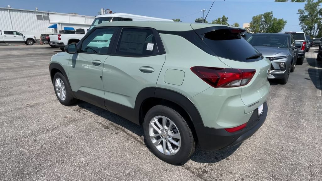 New 2026 Chevrolet TrailBlazer LS w/ LS Convenience Package FWD image 8