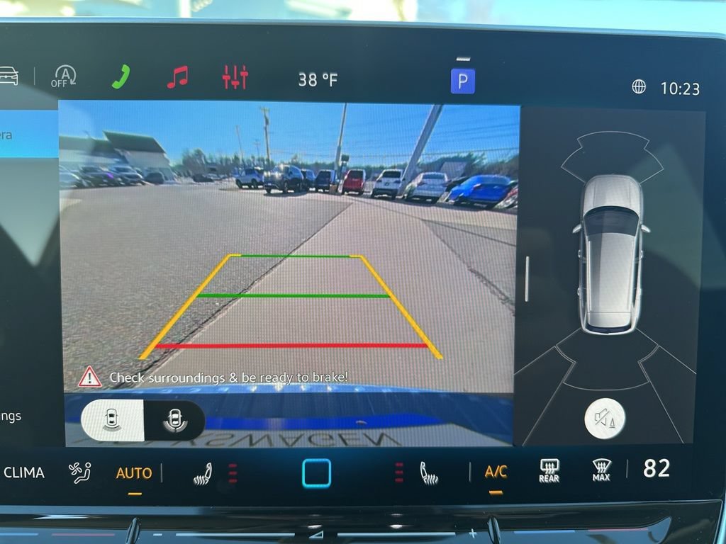 New 2026 Volkswagen Tiguan SE image 19
