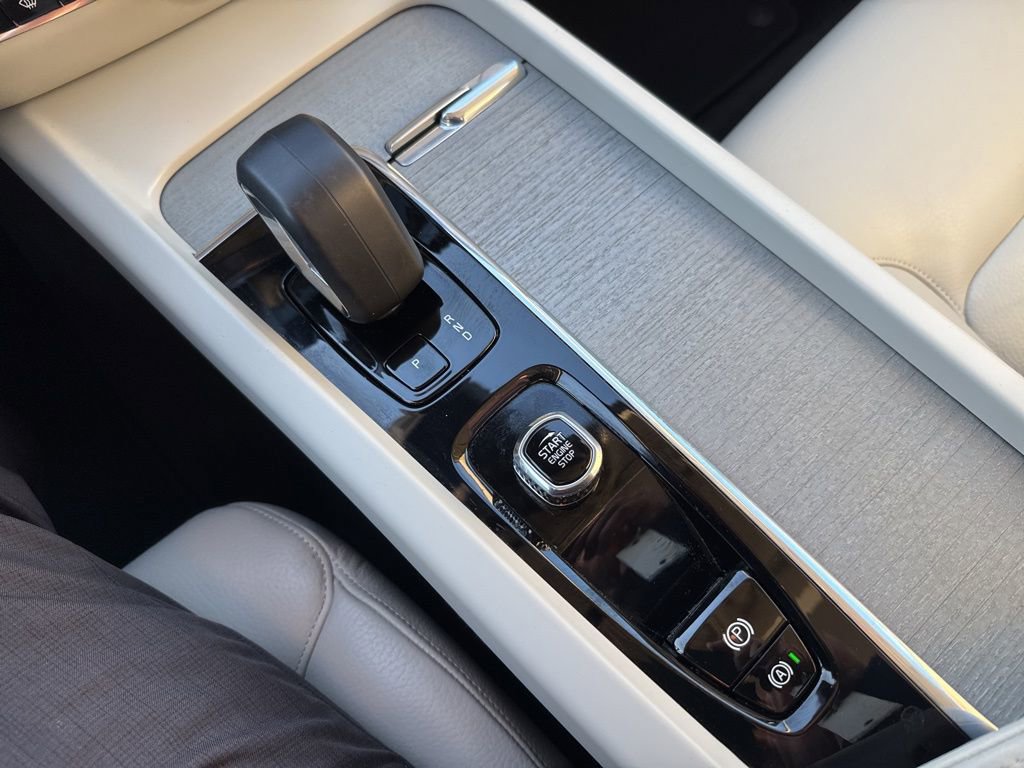 Used 2024 Volvo S60 B5 Plus w/ Climate Package image 29