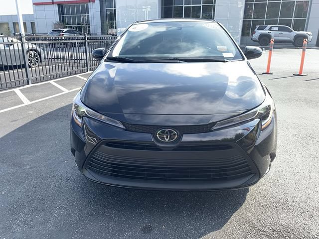 Used 2026 Toyota Corolla LE FWD image 3
