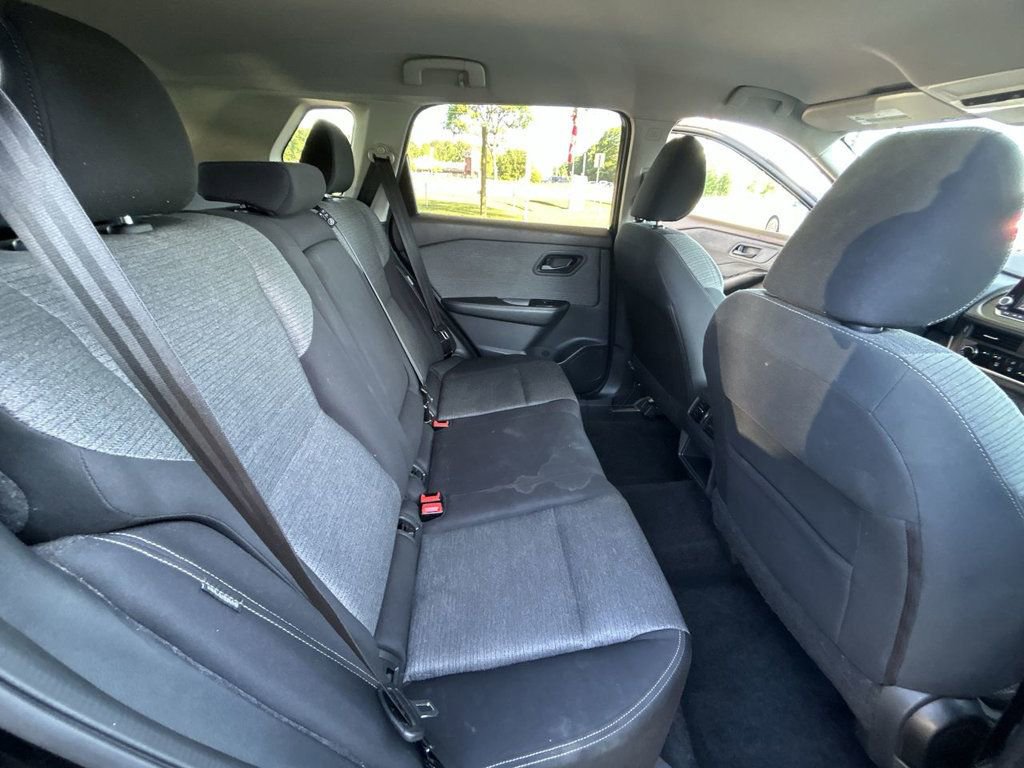 Used 2021 Nissan Rogue S AWD/4WD image 21
