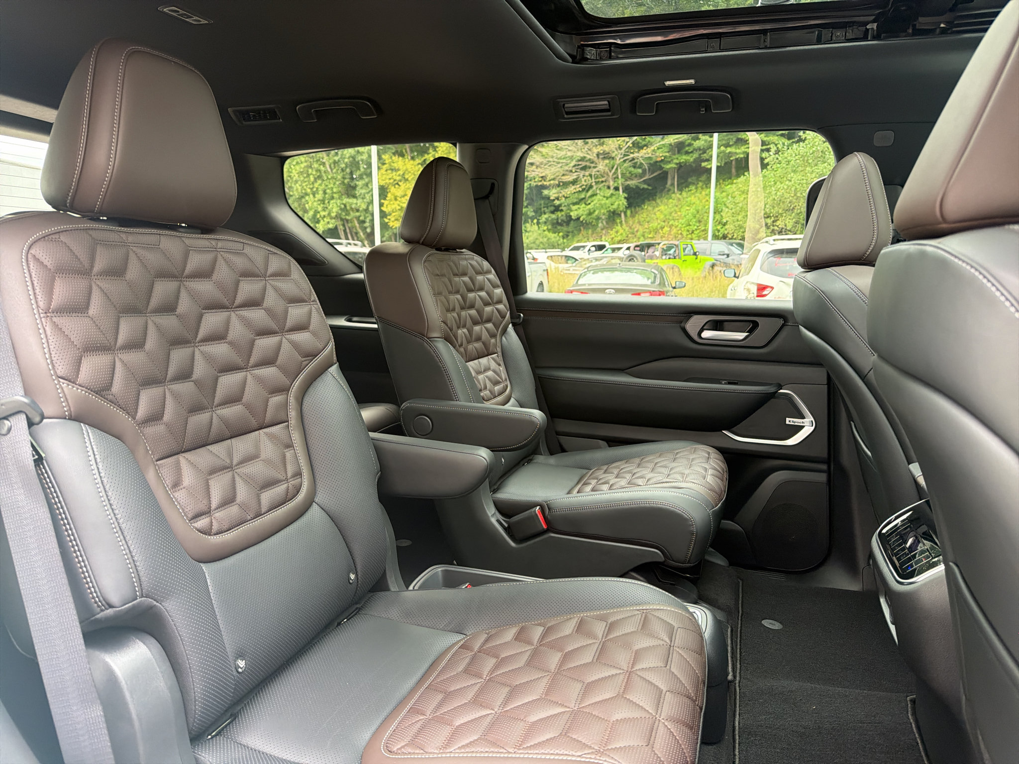 New 2026 Nissan Armada Platinum AWD/4WD image 20