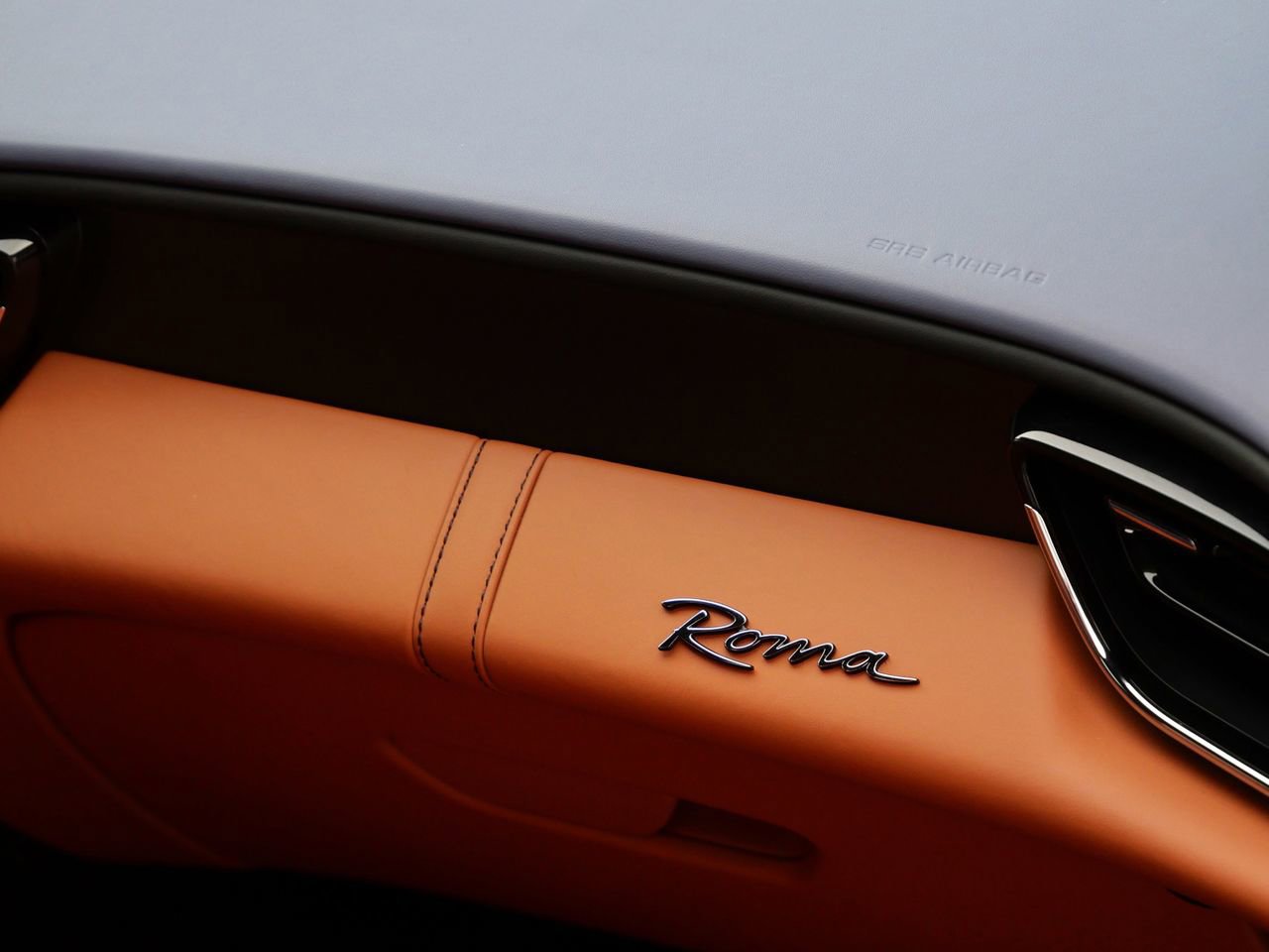 Used 2022 Ferrari Roma image 21