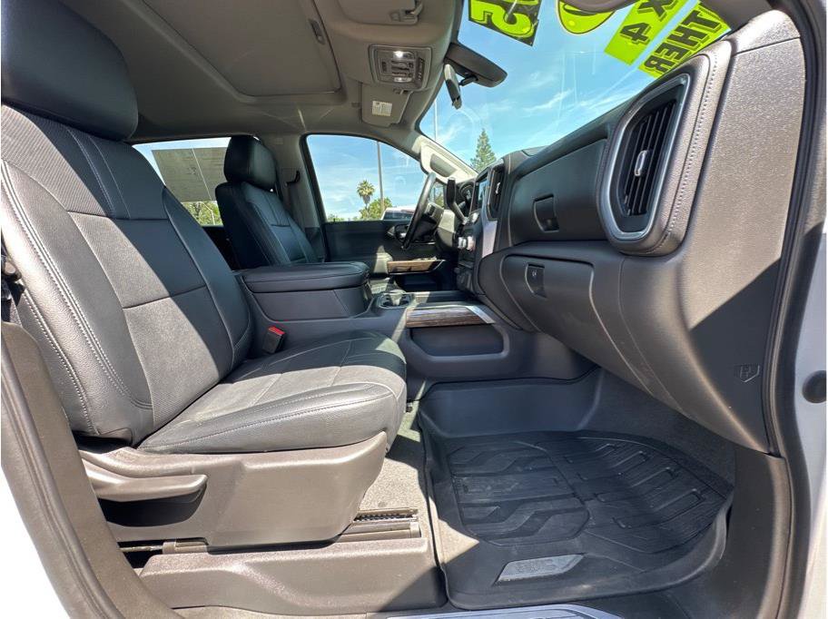 Used 2020 GMC Sierra 1500 Elevation w/ Elevation Value Package AWD/4WD image 11