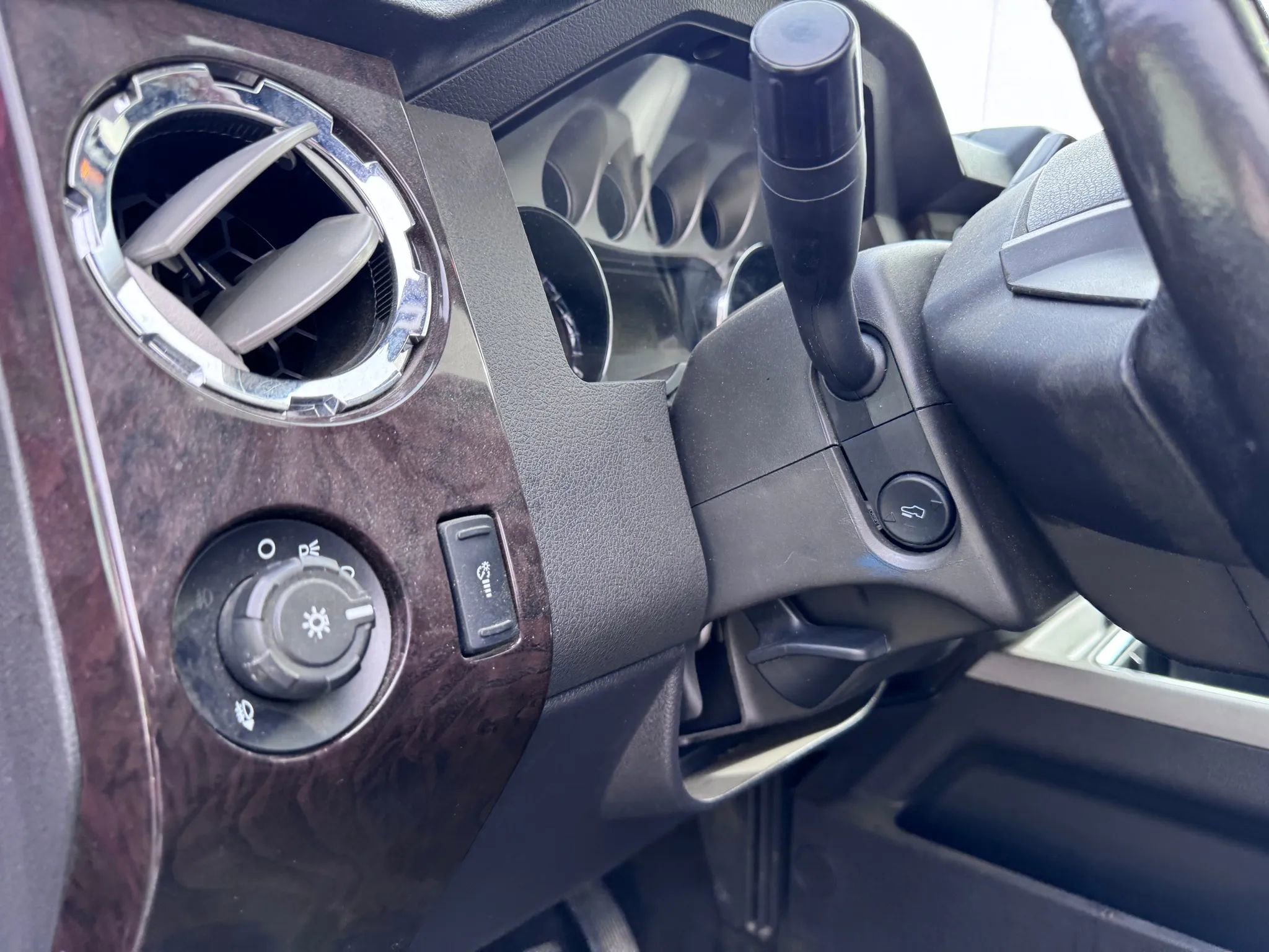 Used 2016 Ford F350 Platinum image 22