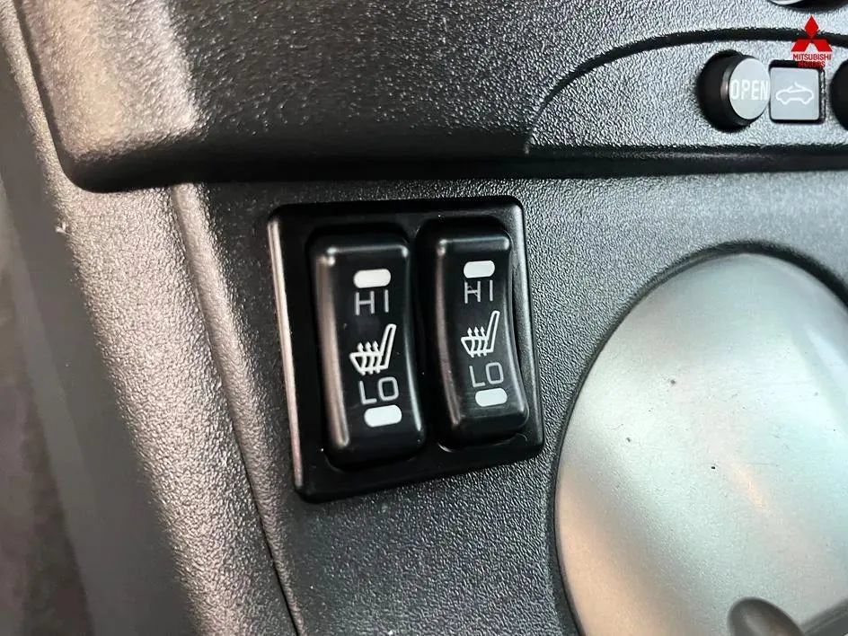 Used 2007 Mitsubishi Eclipse GS FWD image 25