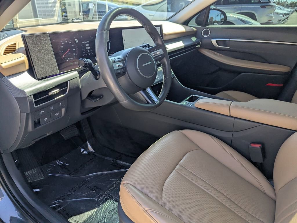 Used 2024 Hyundai Sonata Limited image 23