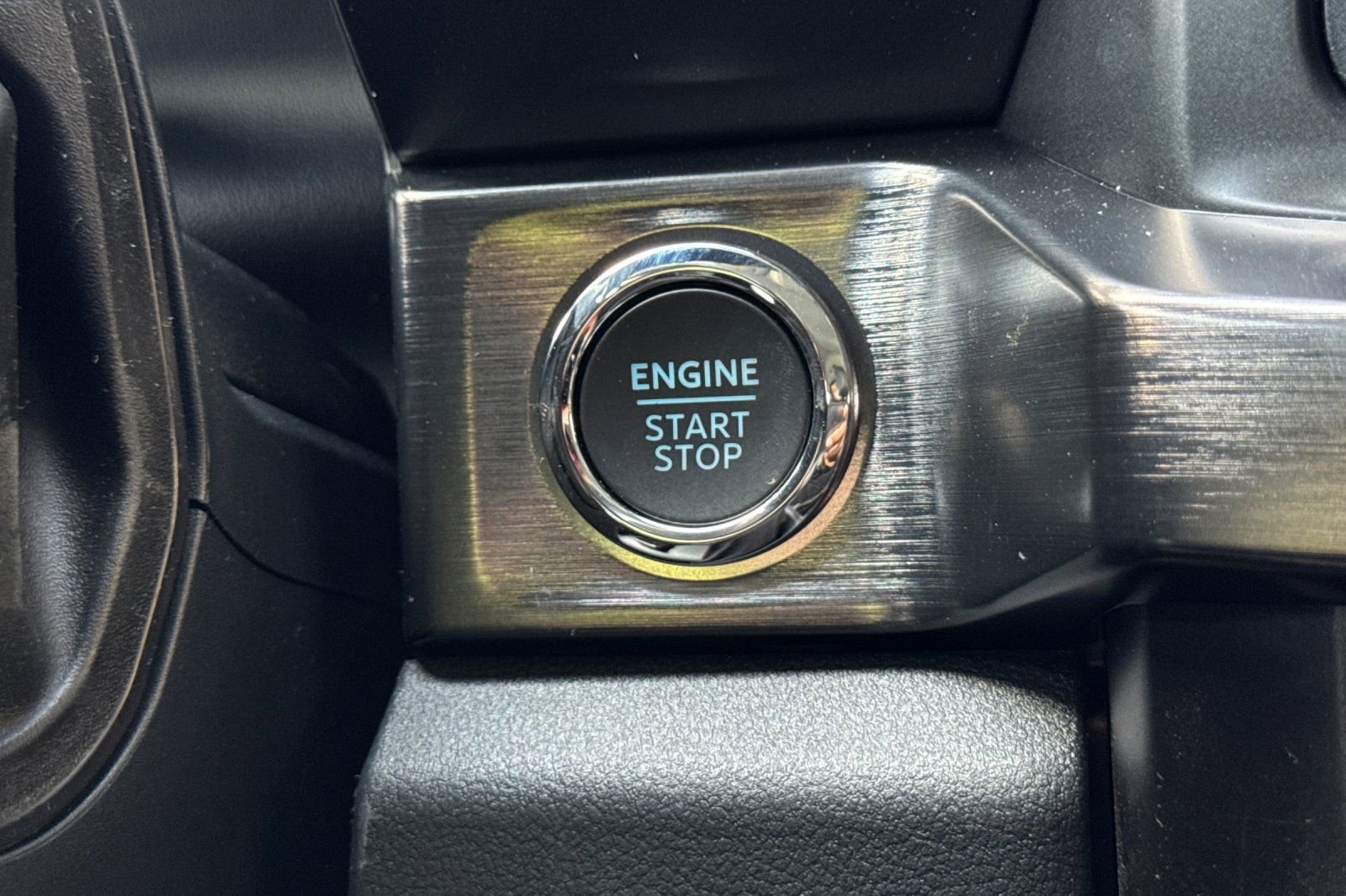 New 2026 Ford F250 Lariat w/ Black Appearance Package image 21