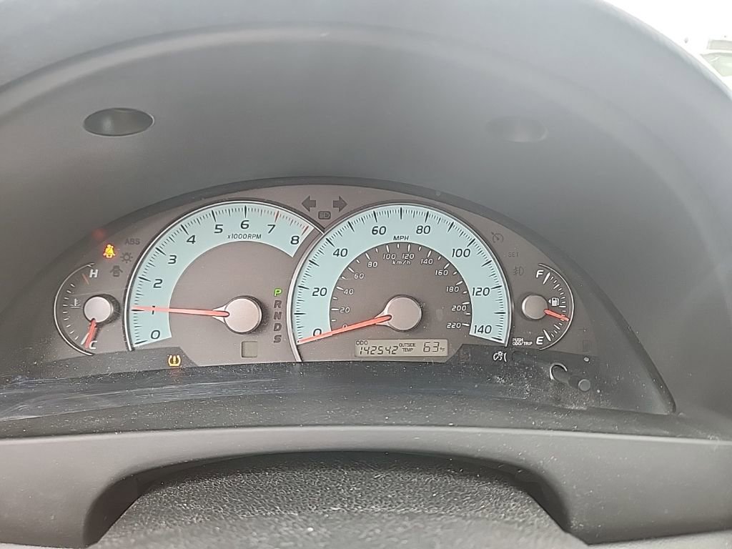 Used 2010 Toyota Camry SE image 12