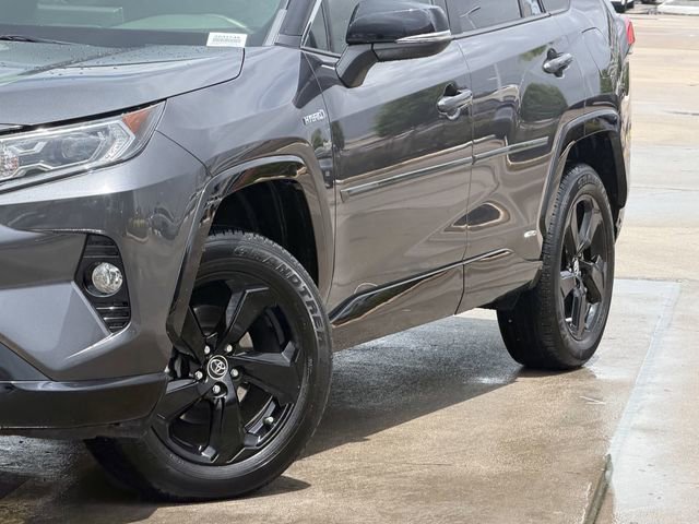 Used 2019 Toyota RAV4 XSE AWD/4WD image 3