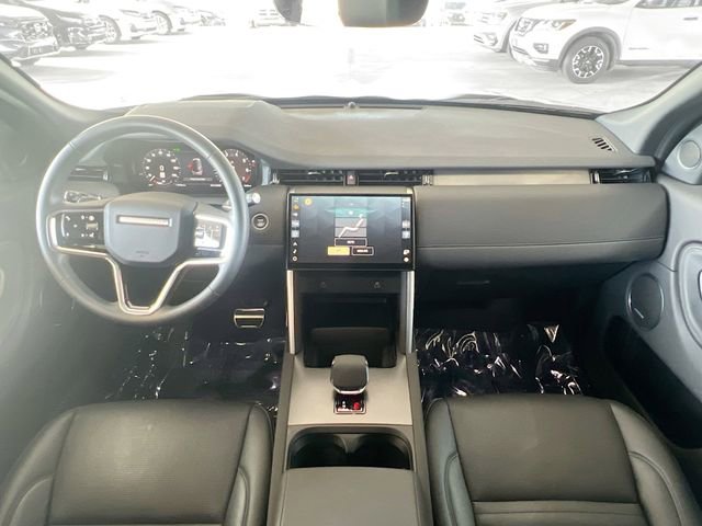 Used 2025 Land Rover Discovery Sport Dynamic SE image 28