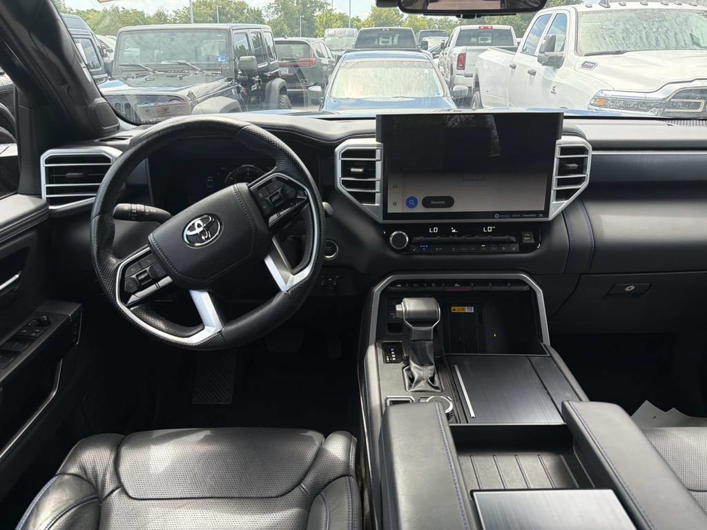 Used 2024 Toyota Tundra Platinum AWD/4WD image 2