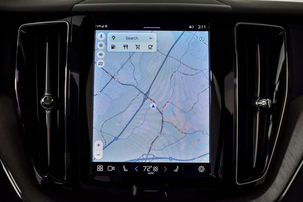 Certified 2025 Volvo XC60 B5 Plus image 16