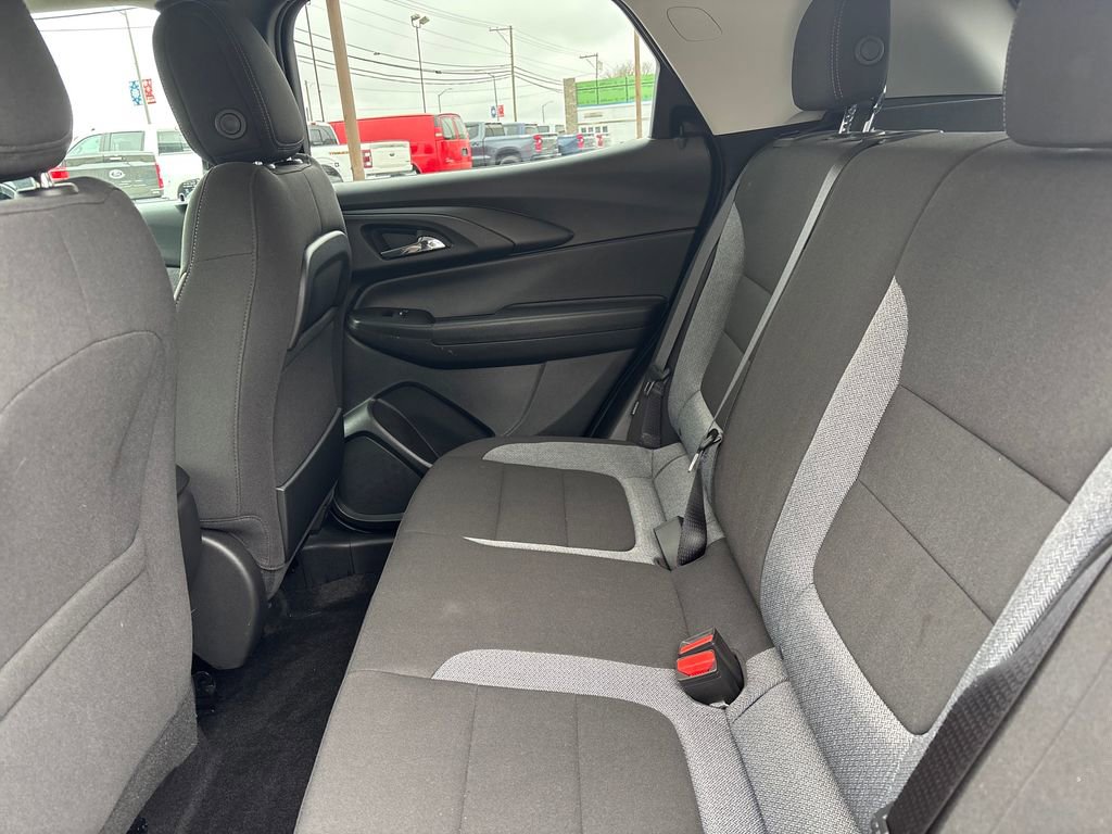 Used 2023 Chevrolet TrailBlazer LT FWD image 26