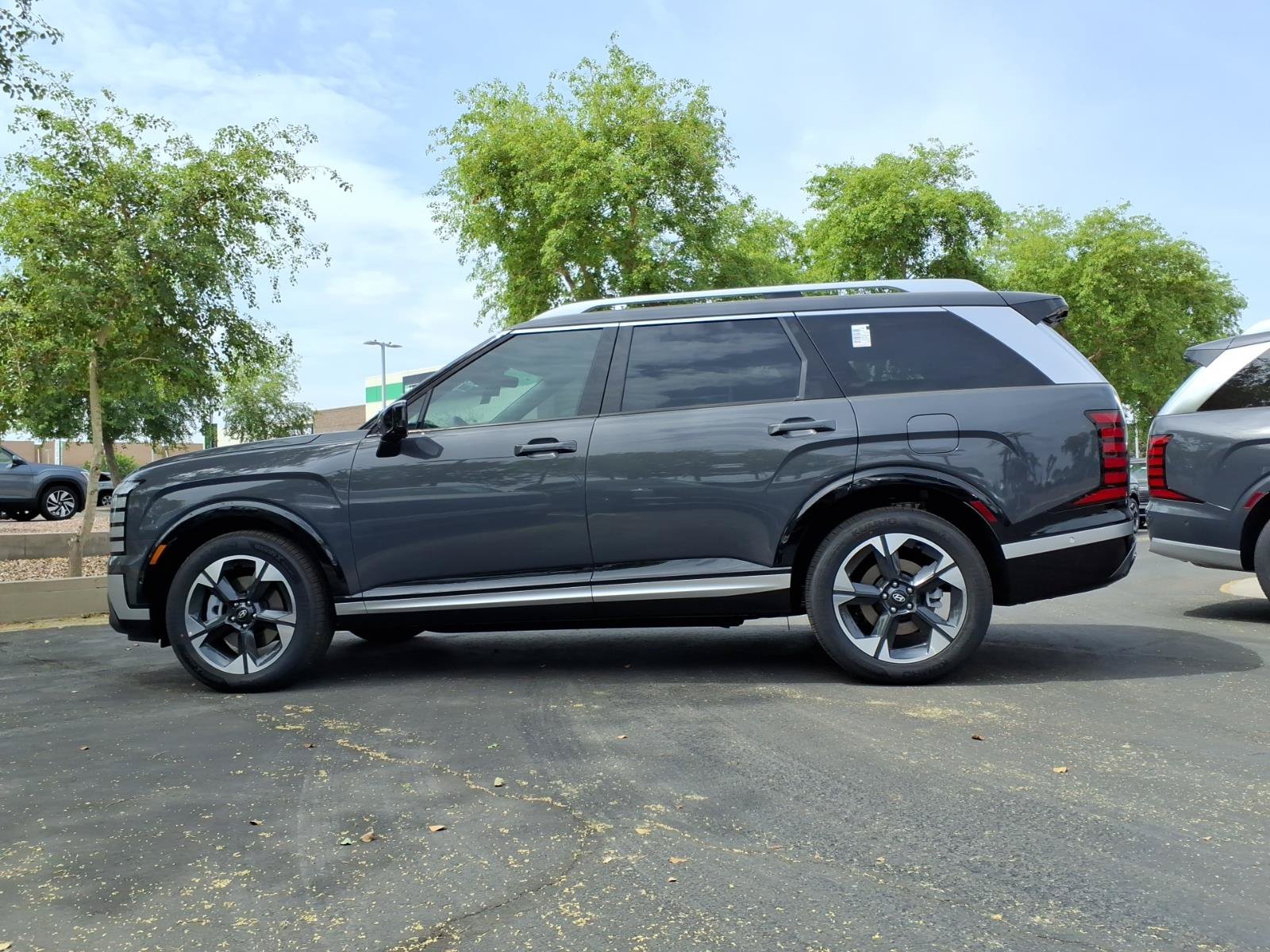 New 2026 Hyundai Palisade Limited AWD/4WD image 3