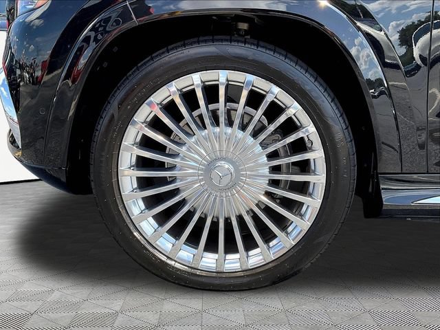 Used 2022 Mercedes-Benz Maybach GLS 600 4MATIC image 35