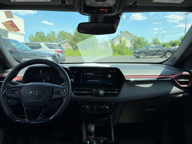 Used 2024 Chevrolet TrailBlazer RS w/ Convenience Package AWD/4WD image 15