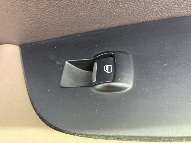 Used 2023 Lincoln Nautilus Reserve w/ Equipment Group 201A image 31